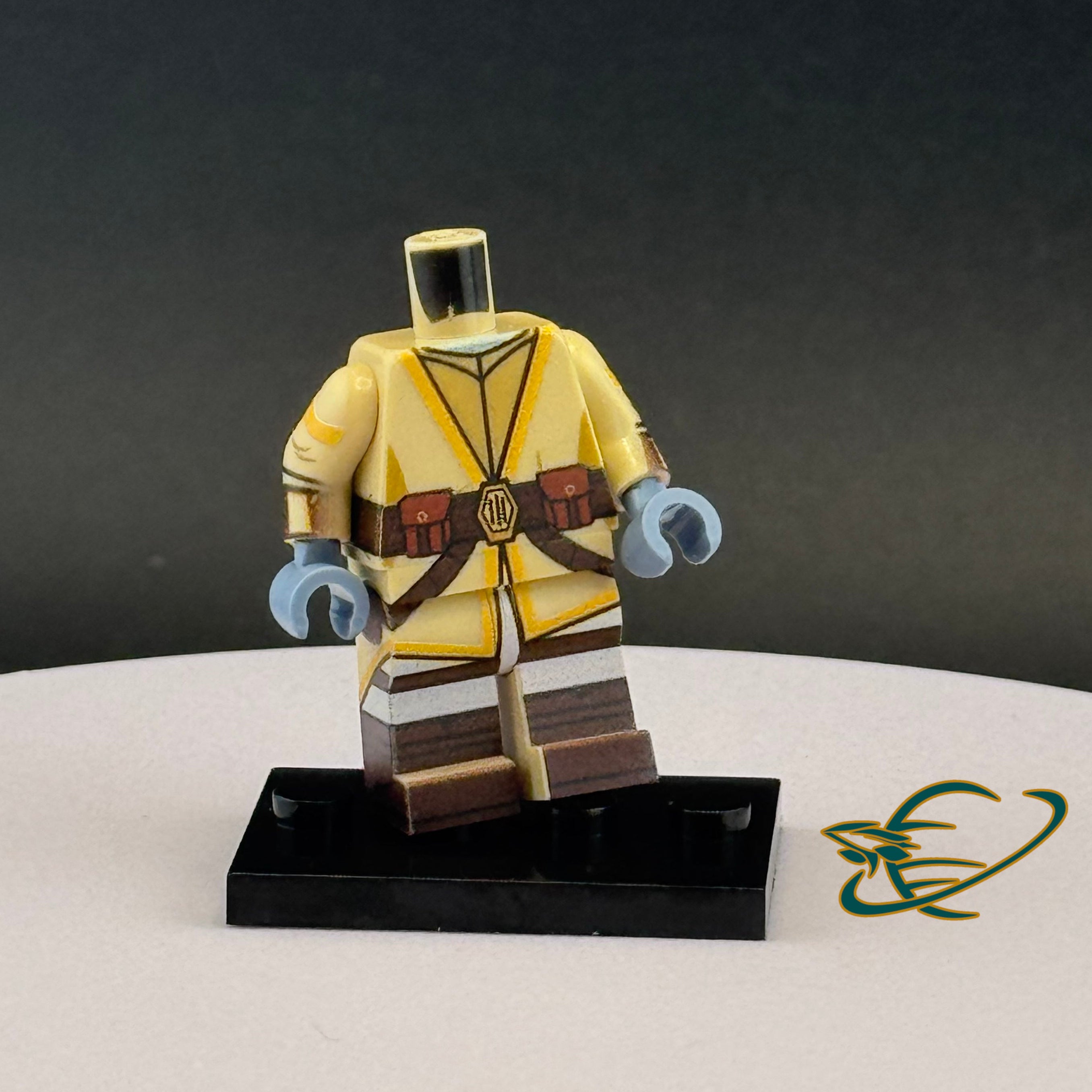 Topaz Ranked Scholar Adventurer Outfit : Official YANDEVER Minifigure Body