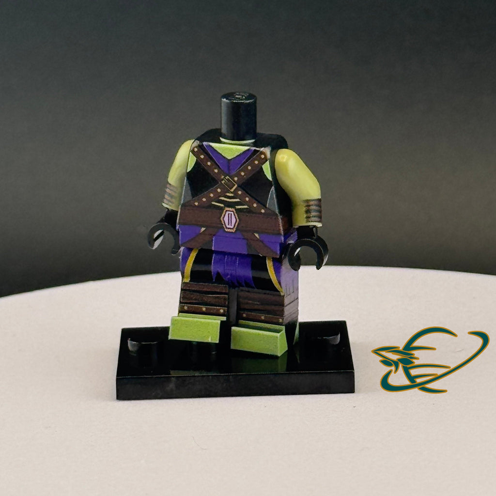 Amethyst Ranked Female Hornfolk Adventurer Outfit: Official YANDEVER Minifigure Body